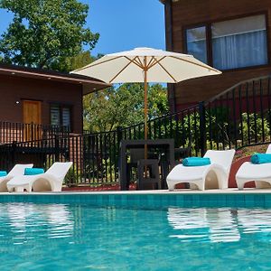Mirabosque News Apartments